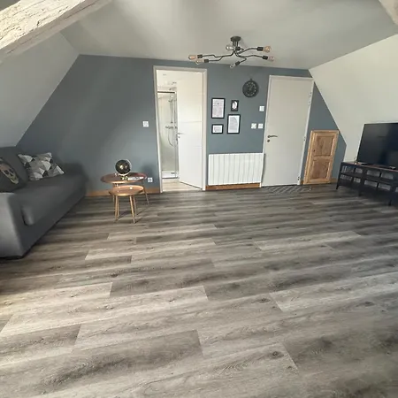 Mesnil Montrivaut Apartment Vievigne Room photo