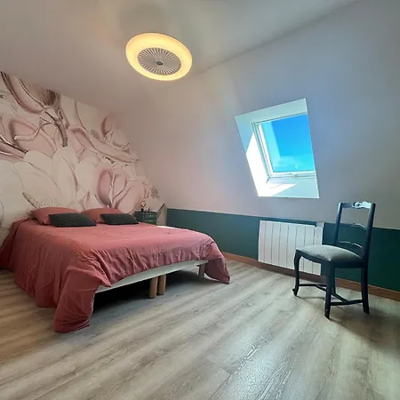 Mesnil Montrivaut Apartment Vievigne Room photo