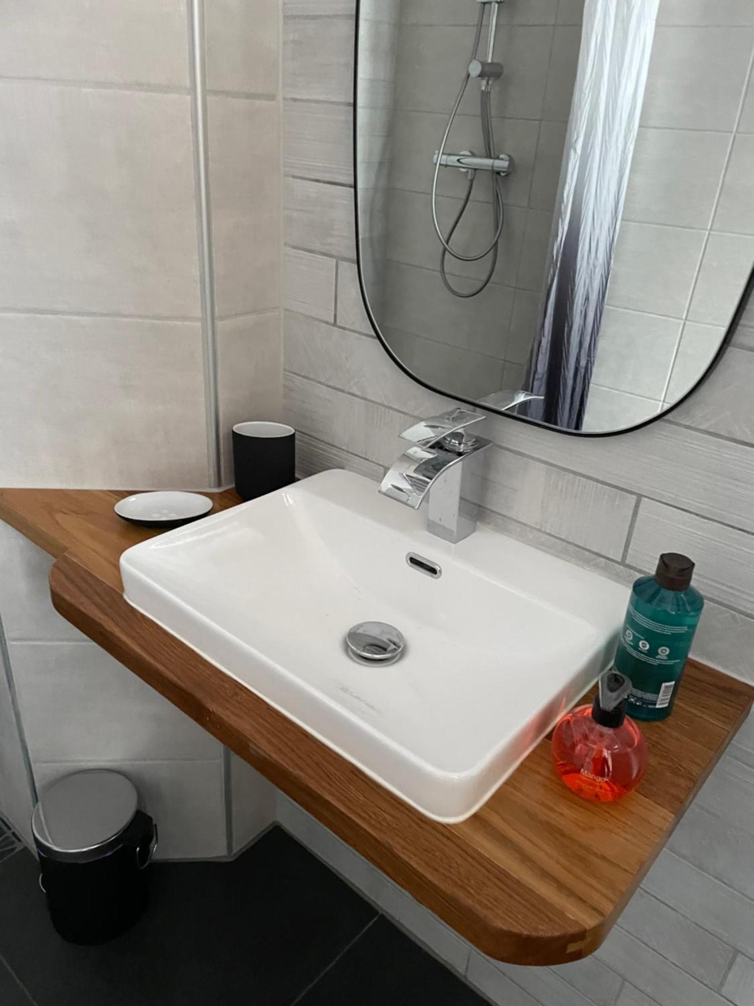 Apartment Mesnil Montrivaut Vievigne