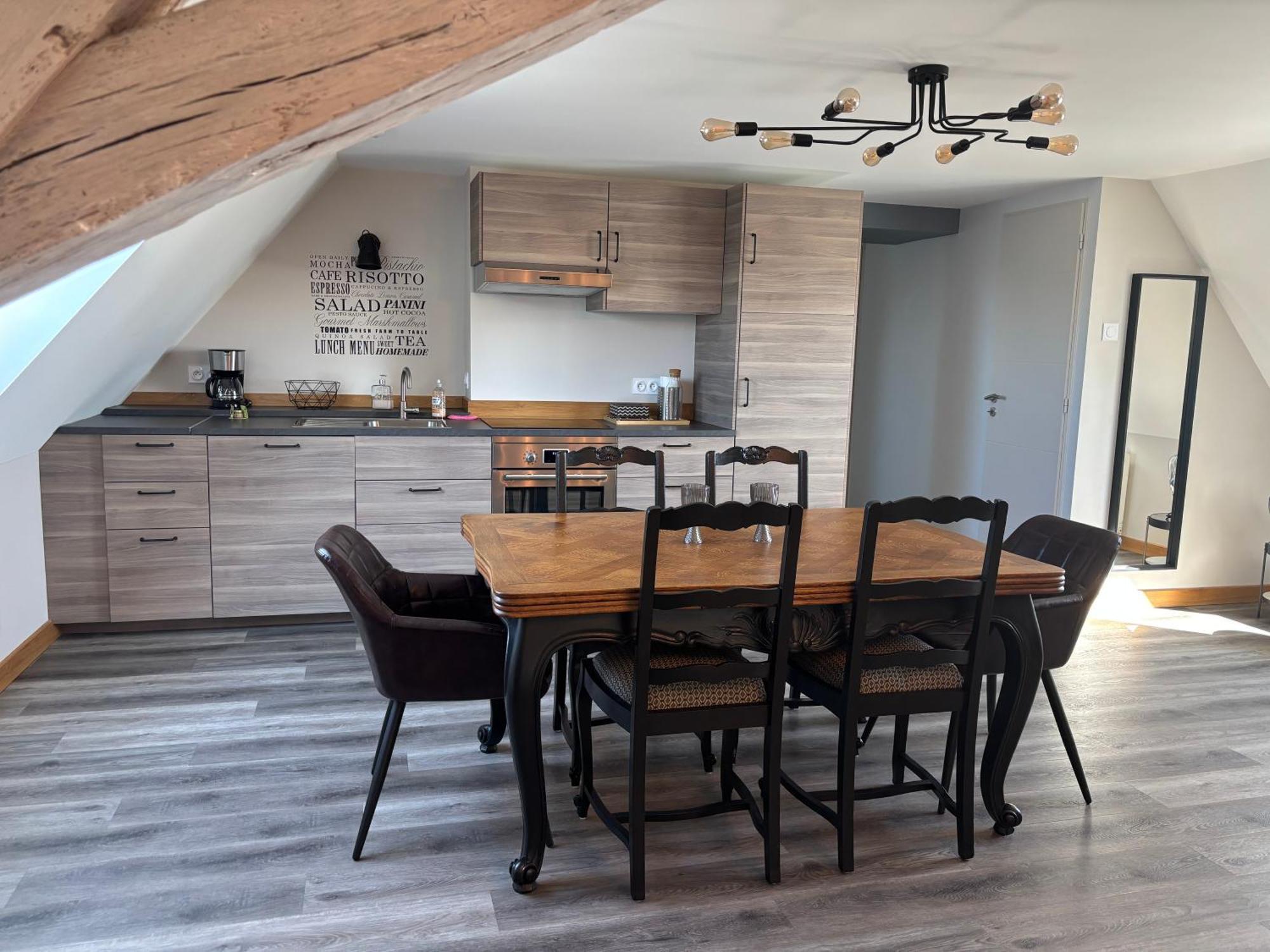 Mesnil Montrivaut Apartment *