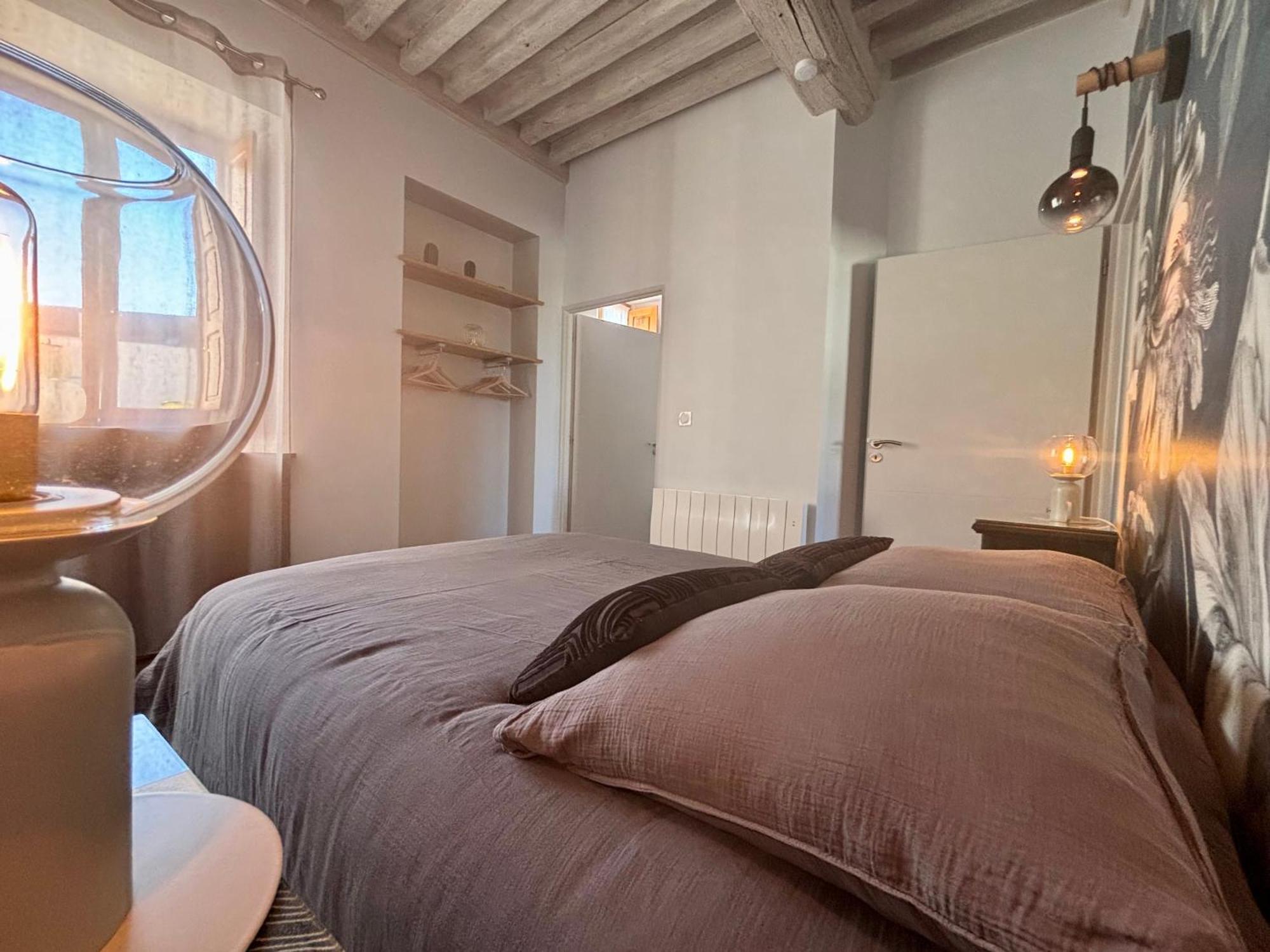 Apartment Mesnil Montrivaut